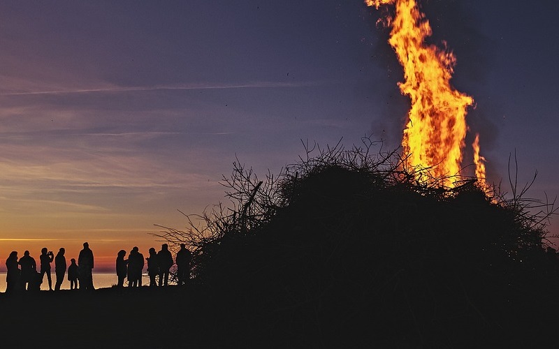 Osterfeuer