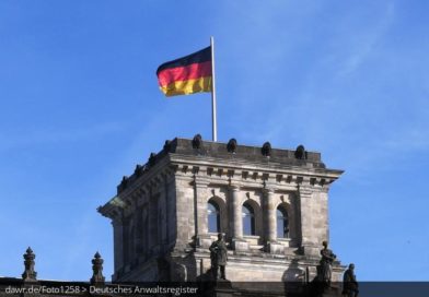 Kann nach der Bundestagswahl der alte Bundestag noch Gesetze machen?