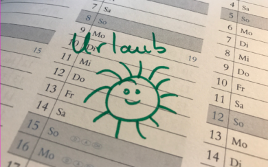Darf der Arbeitgeber zwischen Weihnachten und Neujahr eine Urlaubssperre verhängen? Urlaubssperre zwischen Weihnachten und Neujahr
